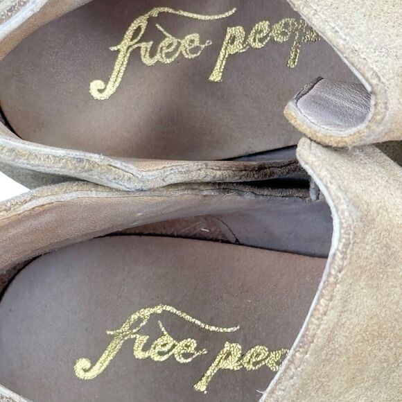 Free People Boots Women's Charm Double V Cutout Brown Suede Ankle Booties 39 8.5 - Picture 10 of 11